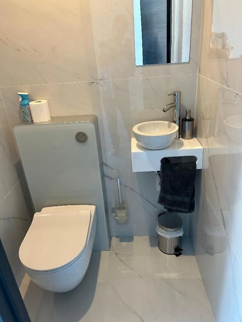 Cannes 2 Suites 2 Terrasses 0*,  Франция