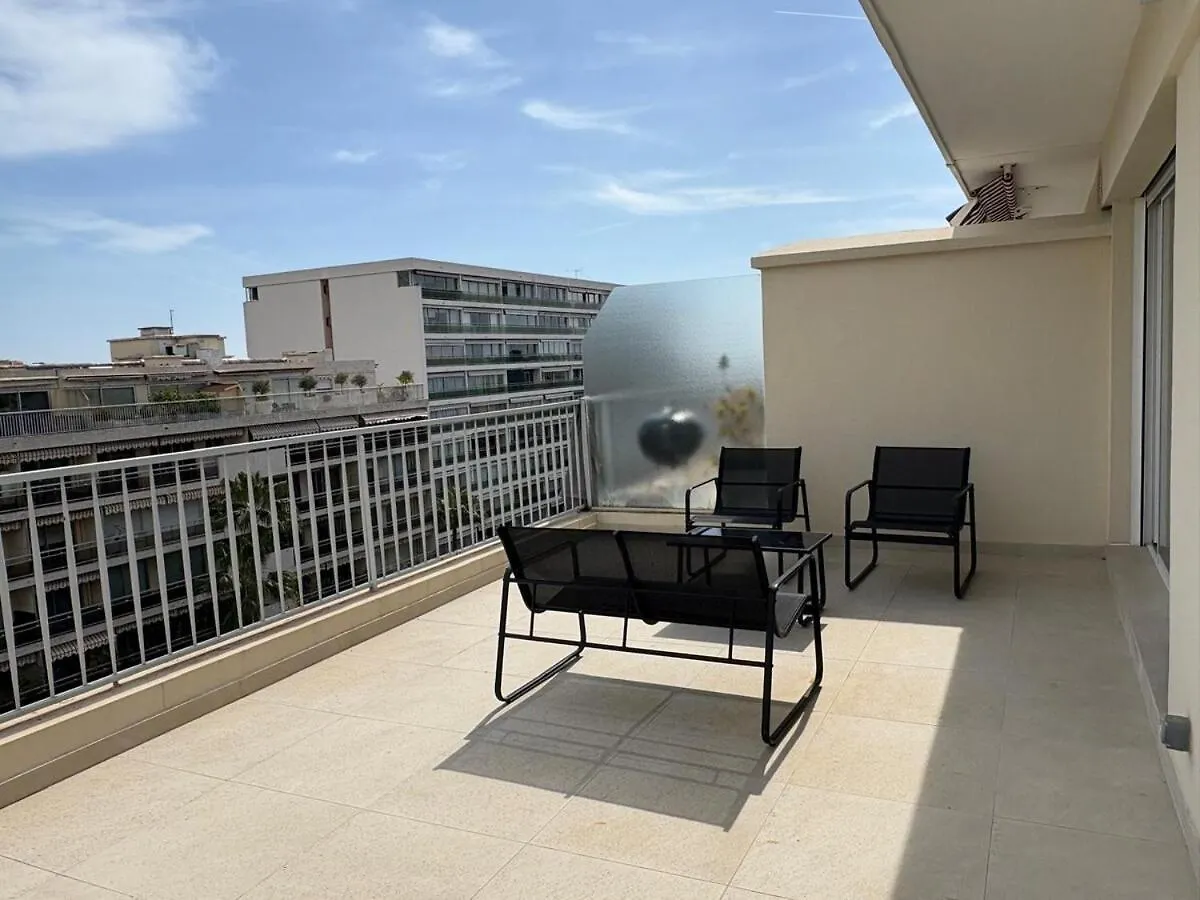 Cannes 2 Suites 2 Terrasses 0*,  法国